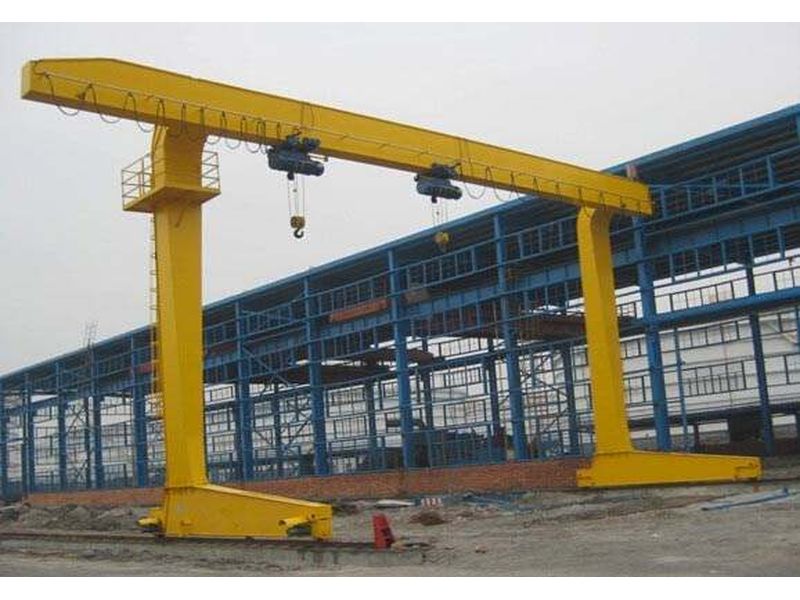 門式起重機在工作時應(yīng)遵守的基本原則